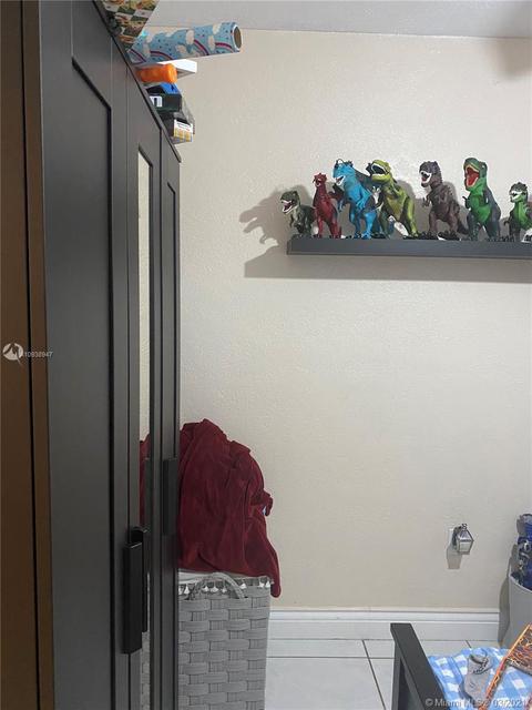 Undisclosed, Hialeah, FL 33013 photo 10