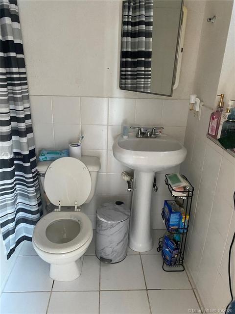 Undisclosed, Hialeah, FL 33013 photo 12