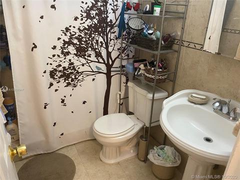 Undisclosed, Hialeah, FL 33013 photo 14