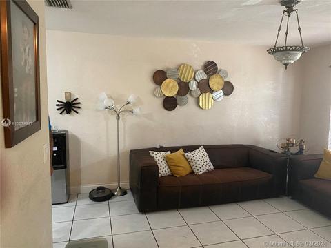 Undisclosed, Hialeah, FL 33013 photo 4
