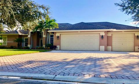 8066 SW Yachtsmans Dr, Stuart, FL 34997 photo 3