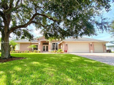 8066 SW Yachtsmans Dr, Stuart, FL 34997 photo 1