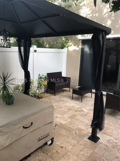9254 W 33rd Ln, Hialeah, FL 33018 photo 18