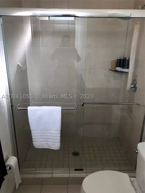 9254 W 33rd Ln, Hialeah, FL 33018 photo 33
