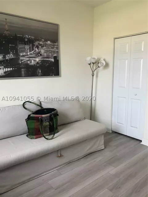 9254 W 33rd Ln, Hialeah, FL 33018 photo 40