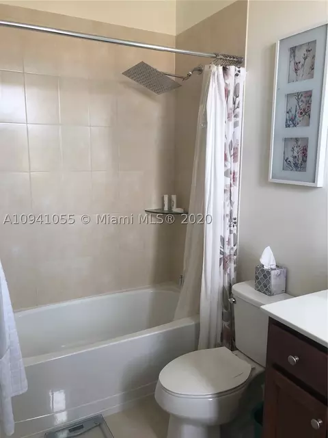 9254 W 33rd Ln, Hialeah, FL 33018 photo 46