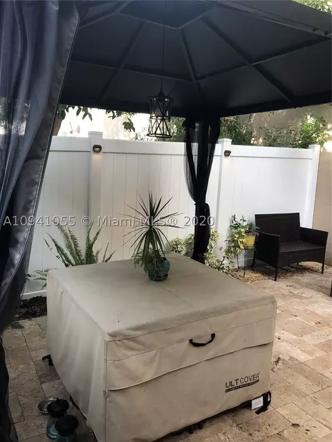 9254 W 33rd Ln, Hialeah, FL 33018 photo 20