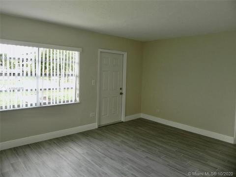 Undisclosed, Hialeah, FL 33010 photo 11