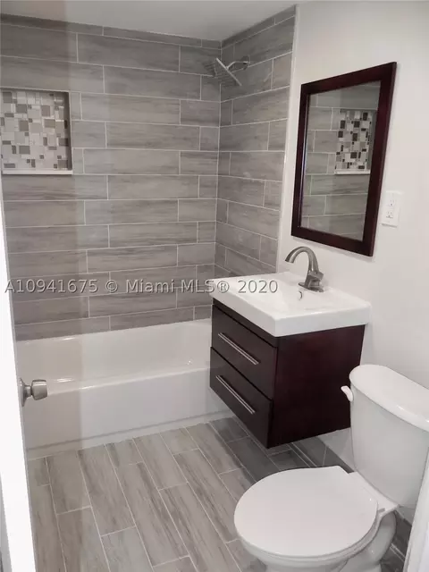 Undisclosed, Hialeah, FL 33010 photo 15