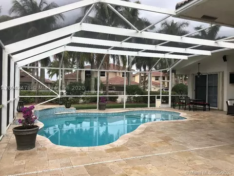 1890 Harbor Pointe Cir, Weston, FL 33327 photo 10