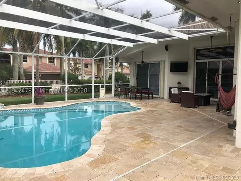 1890 Harbor Pointe Cir, Weston, FL 33327 photo 11
