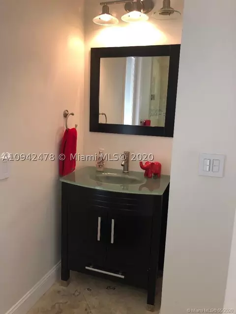 1890 Harbor Pointe Cir, Weston, FL 33327 photo 16