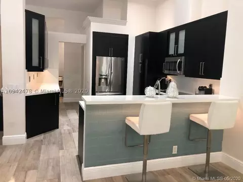 1890 Harbor Pointe Cir, Weston, FL 33327 photo 7