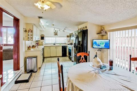241 E 36th St, Hialeah, FL 33013 photo 6