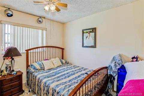 241 E 36th St, Hialeah, FL 33013 photo 20