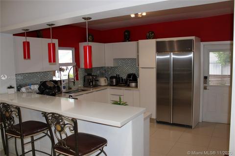 4530 W 8th Ave, Hialeah, FL 33012 photo 10