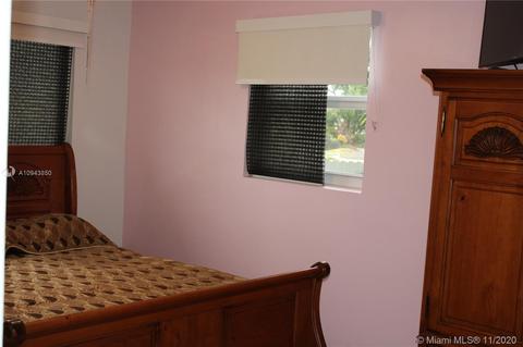 4530 W 8th Ave, Hialeah, FL 33012 photo 18