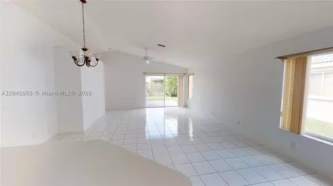 4357 NW Pine Ridge Ct, Weston, FL 33331 photo 6