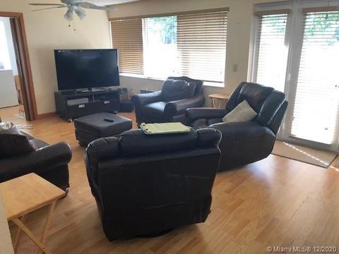 210 E 45th St, Hialeah, FL 33013 photo 16
