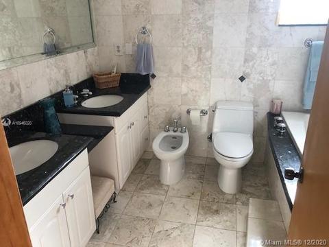 210 E 45th St, Hialeah, FL 33013 photo 26