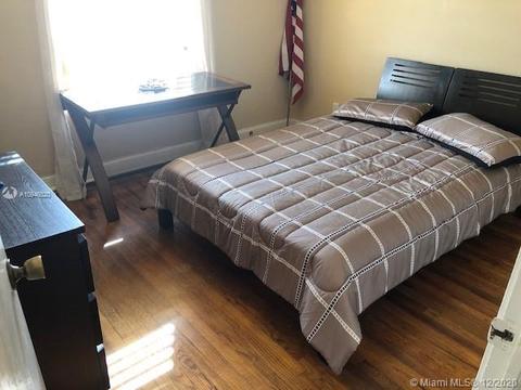210 E 45th St, Hialeah, FL 33013 photo 22