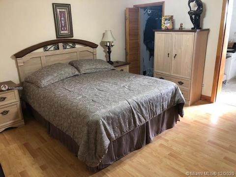 210 E 45th St, Hialeah, FL 33013 photo 25