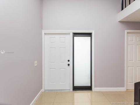 1301 E Golfview Dr, Pembroke Pines, FL 33026 photo 5