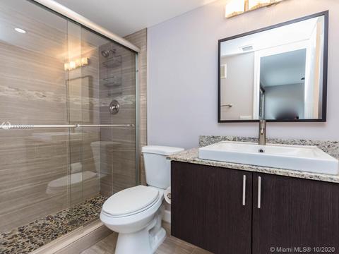 1301 E Golfview Dr, Pembroke Pines, FL 33026 photo 33