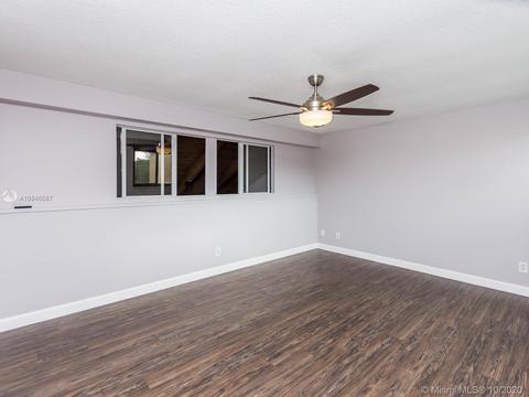 1301 E Golfview Dr, Pembroke Pines, FL 33026 photo 28
