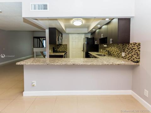 1301 E Golfview Dr, Pembroke Pines, FL 33026 photo 15
