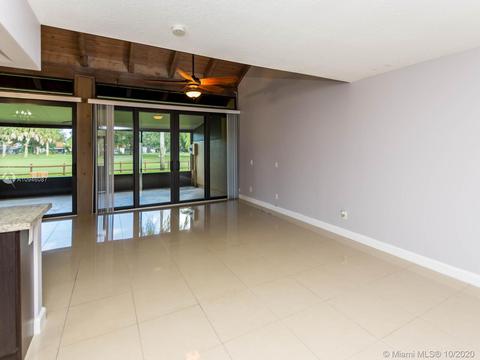 1301 E Golfview Dr, Pembroke Pines, FL 33026 photo 8
