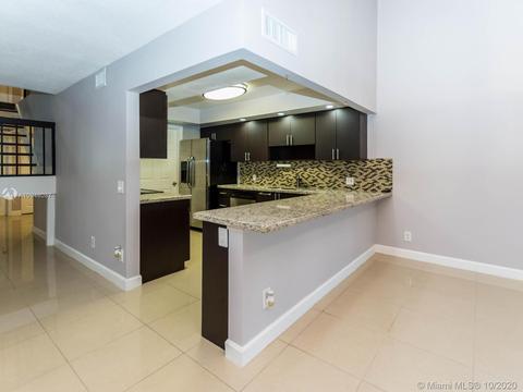 1301 E Golfview Dr, Pembroke Pines, FL 33026 photo 16