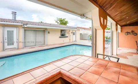 9660 SW 17th St, Miami, FL 33165 photo 23