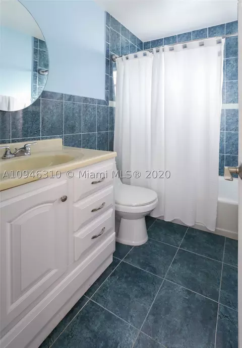 9660 SW 17th St, Miami, FL 33165 photo 17