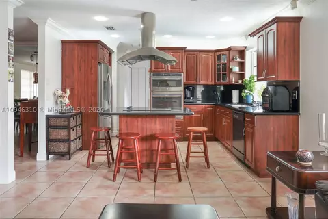 9660 SW 17th St, Miami, FL 33165 photo 9