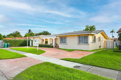 9660 SW 17th St, Miami, FL 33165 photo 3