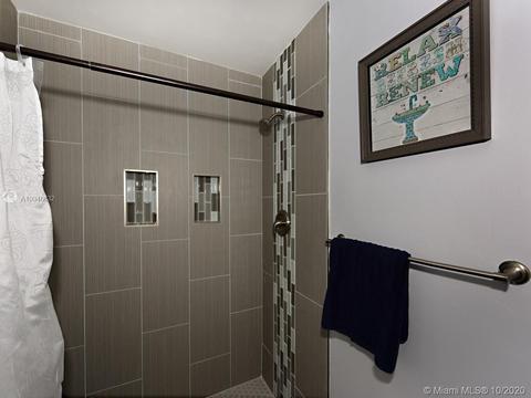 147 Lakeside Dr, Jupiter, FL 33458 photo 12