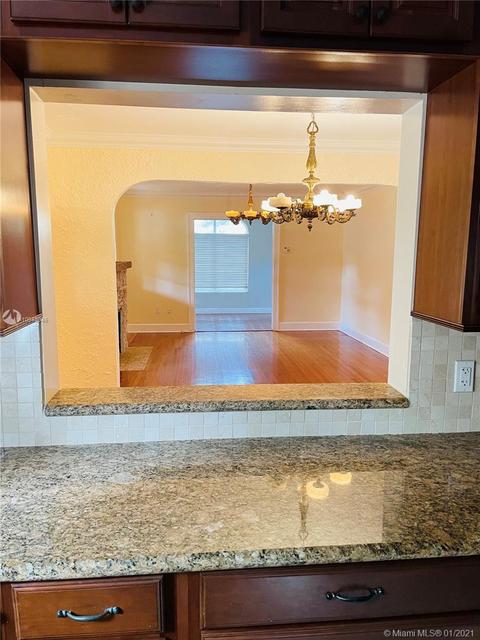 1252 Venetia Ave, Coral Gables, FL 33134 photo 13