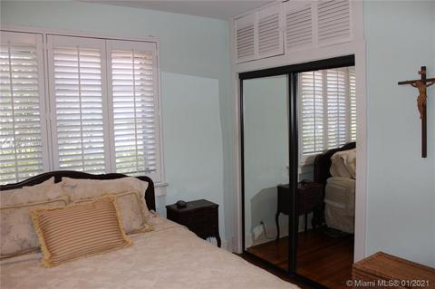 1252 Venetia Ave, Coral Gables, FL 33134 photo 5