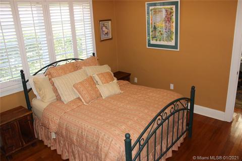 1252 Venetia Ave, Coral Gables, FL 33134 photo 20