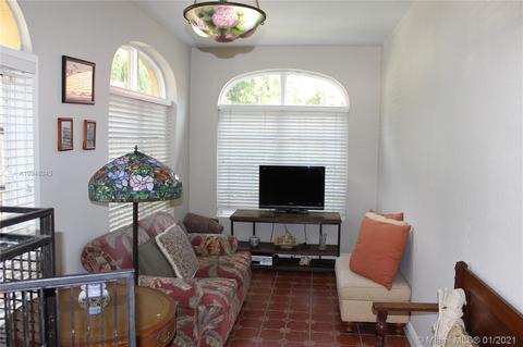 1252 Venetia Ave, Coral Gables, FL 33134 photo 16