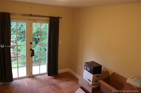 1252 Venetia Ave, Coral Gables, FL 33134 photo 38