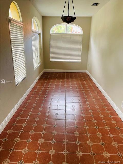 1252 Venetia Ave, Coral Gables, FL 33134 photo 18