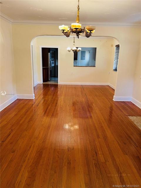 1252 Venetia Ave, Coral Gables, FL 33134 photo 3
