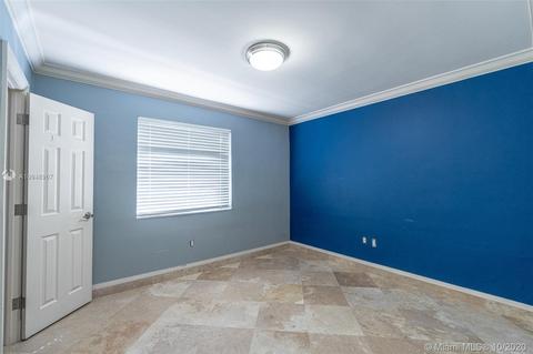 631 E 32nd St, Hialeah, FL 33013 photo 25