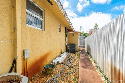 631 E 32nd St, Hialeah, FL 33013 photo 34