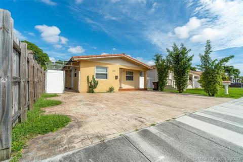 631 E 32nd St, Hialeah, FL 33013 photo 1