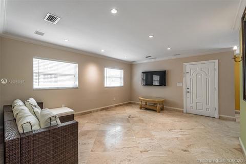 631 E 32nd St, Hialeah, FL 33013 photo 23