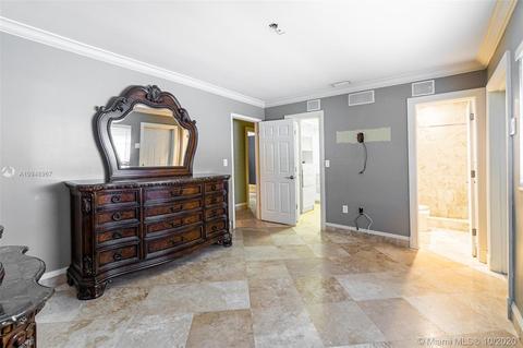 631 E 32nd St, Hialeah, FL 33013 photo 28