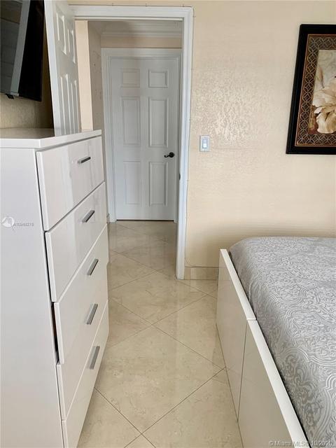 7108 W 29th Ave, Hialeah, FL 33018 photo 10